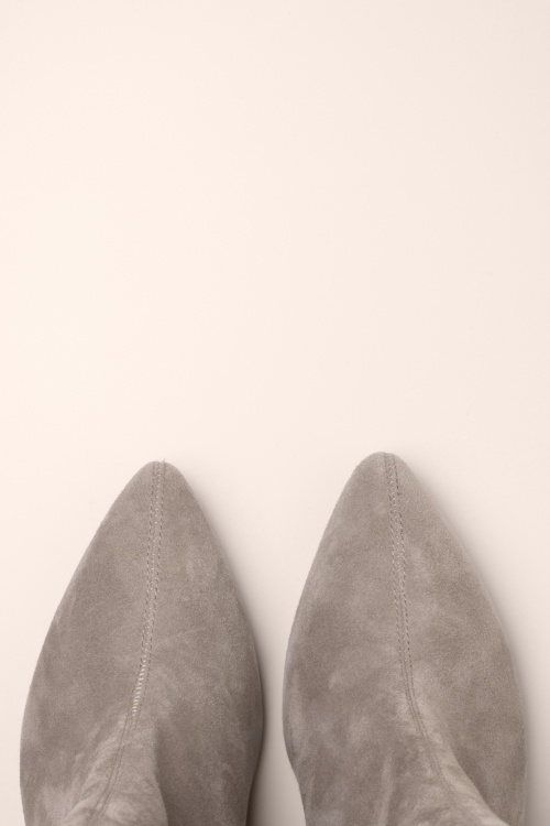 s.Oliver - Tori suède booties in taupe 2