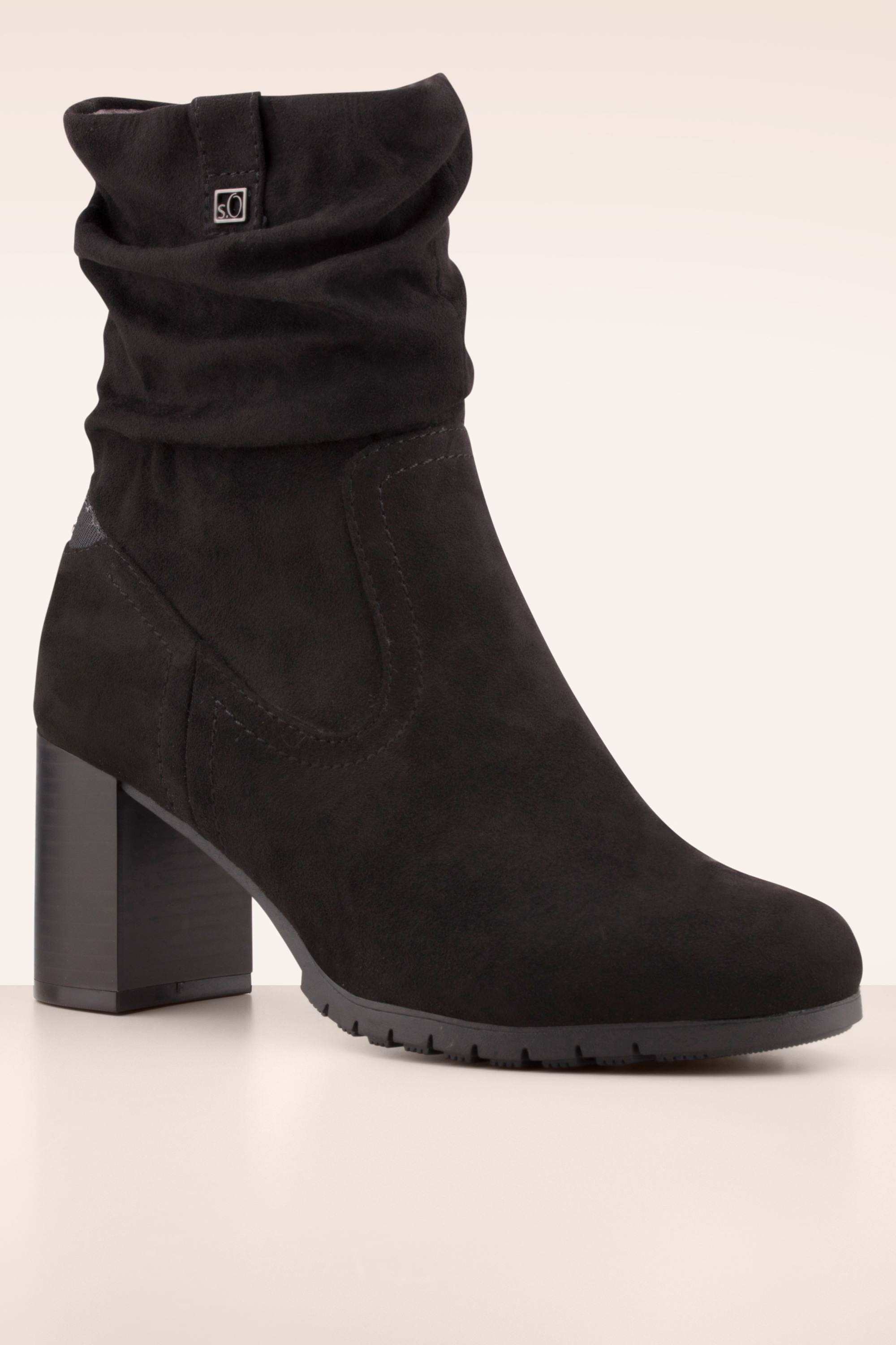 s.Oliver - Luna booties in zwart 3
