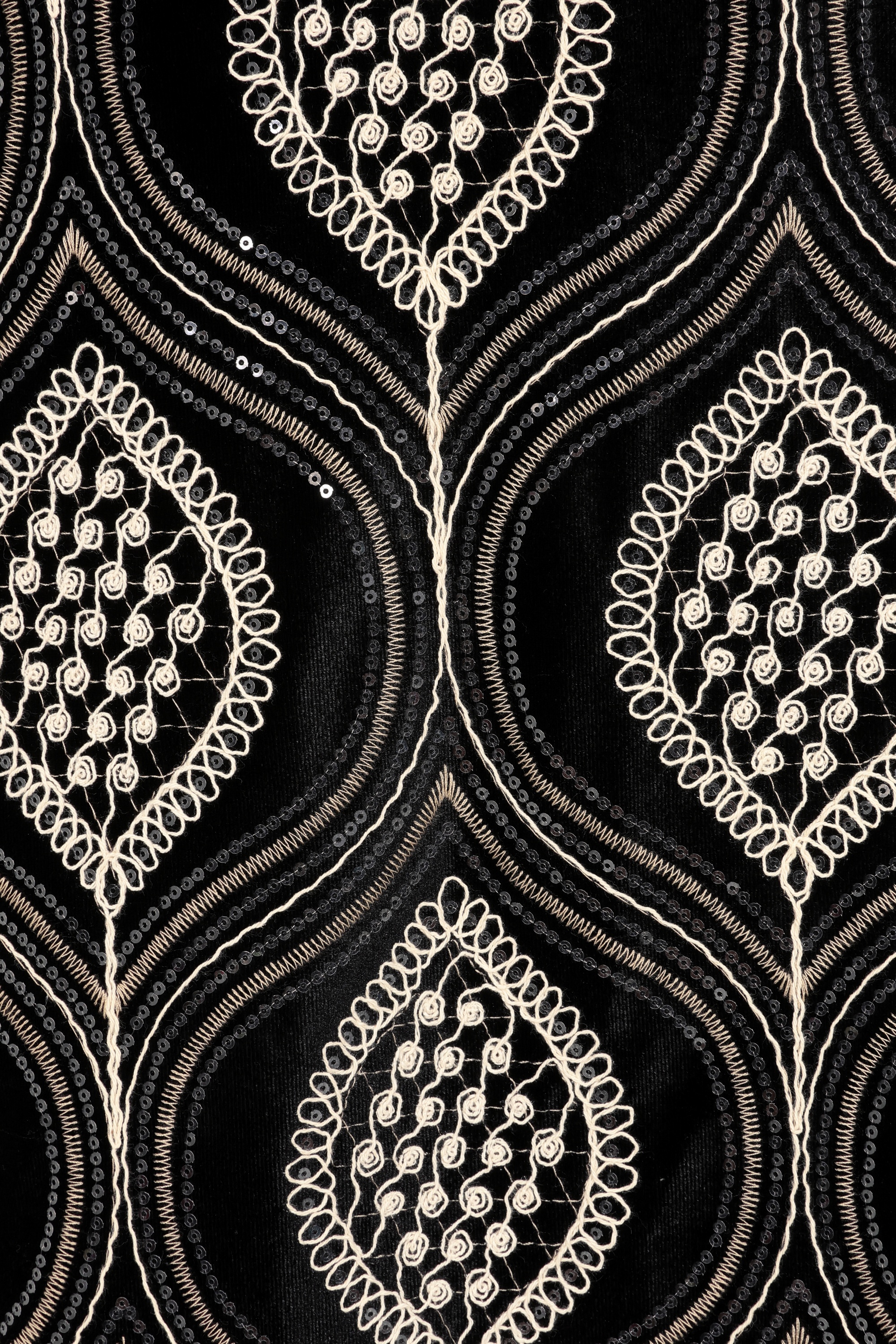 Traffic People - Anarchy rok in zwart fluweel  2