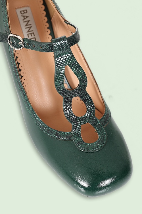 Banned Retro - Mod Muse T-Strap pumps in groen 3