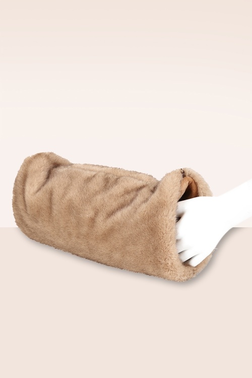 Banned Retro - Lorna hand muff in bruin