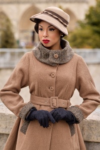 Miss Candyfloss - Adia Sadie A-lijn wollen winter mantel in zand 2