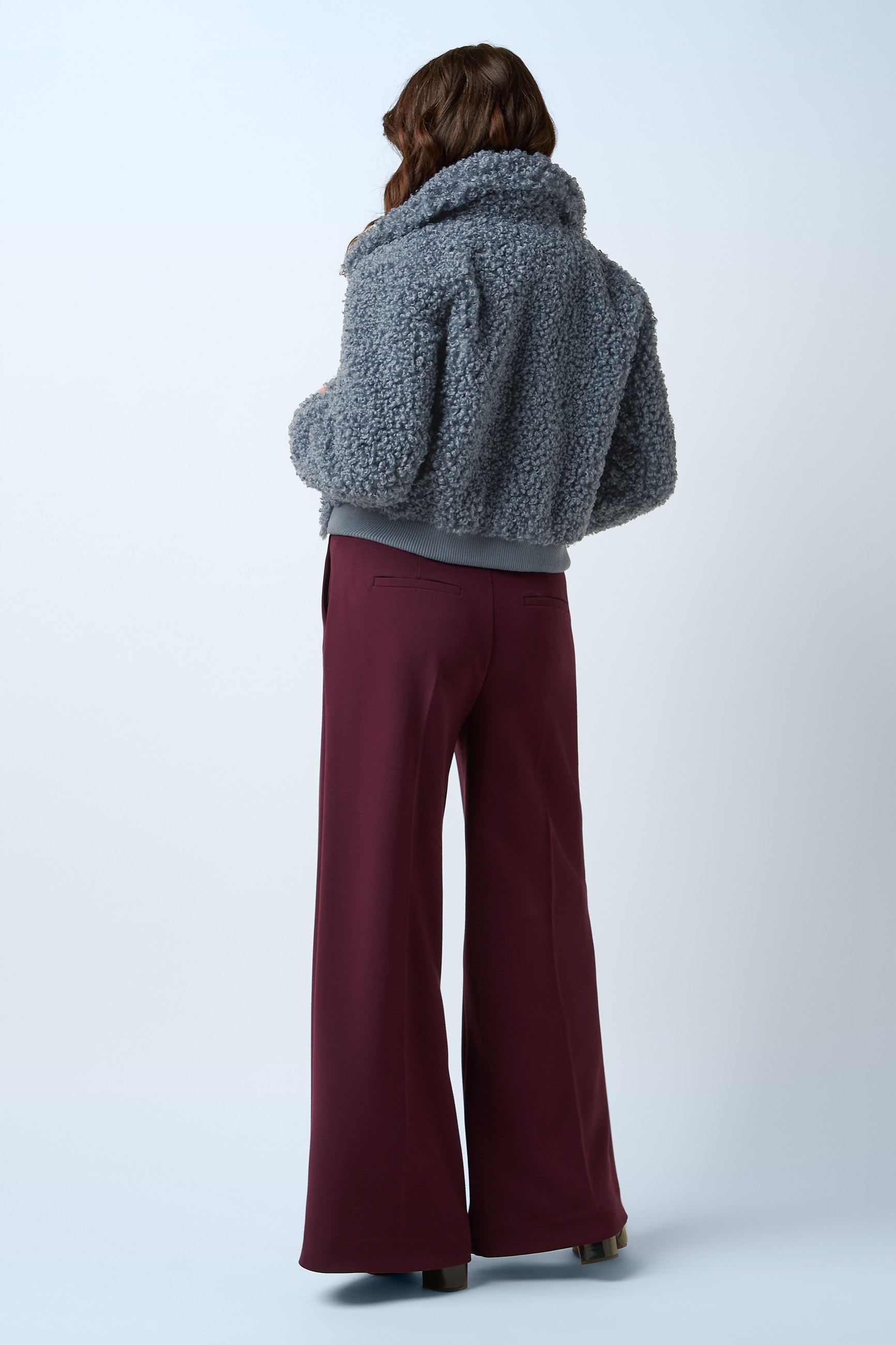 King Louie - Isa Basil faux fur jasje in nachtblauw 5