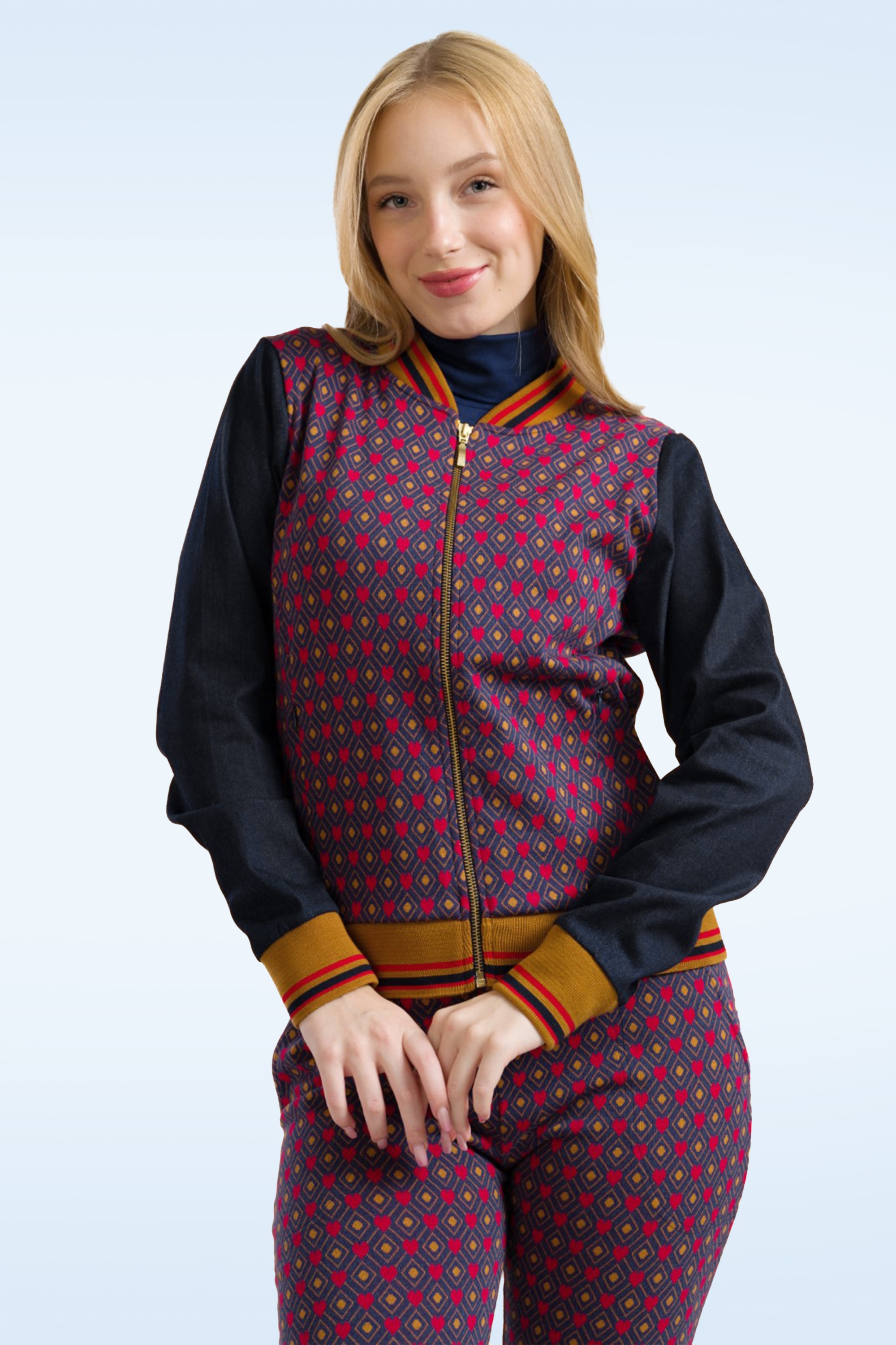 LaLamour - Nora denim bomber jack in blauw en multi 2