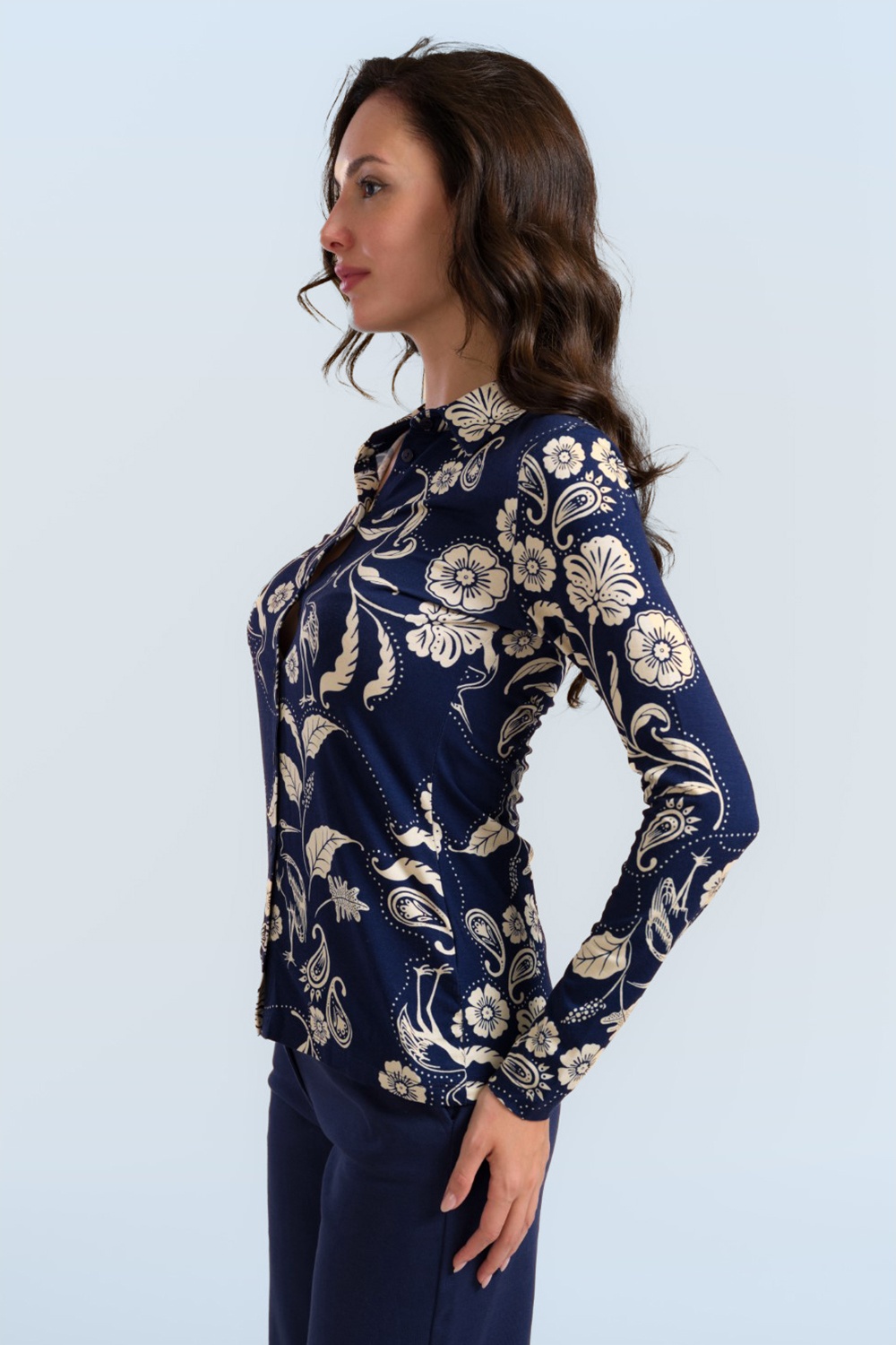 LaLamour - Sill Birds of Paisleys blouse in navy 3