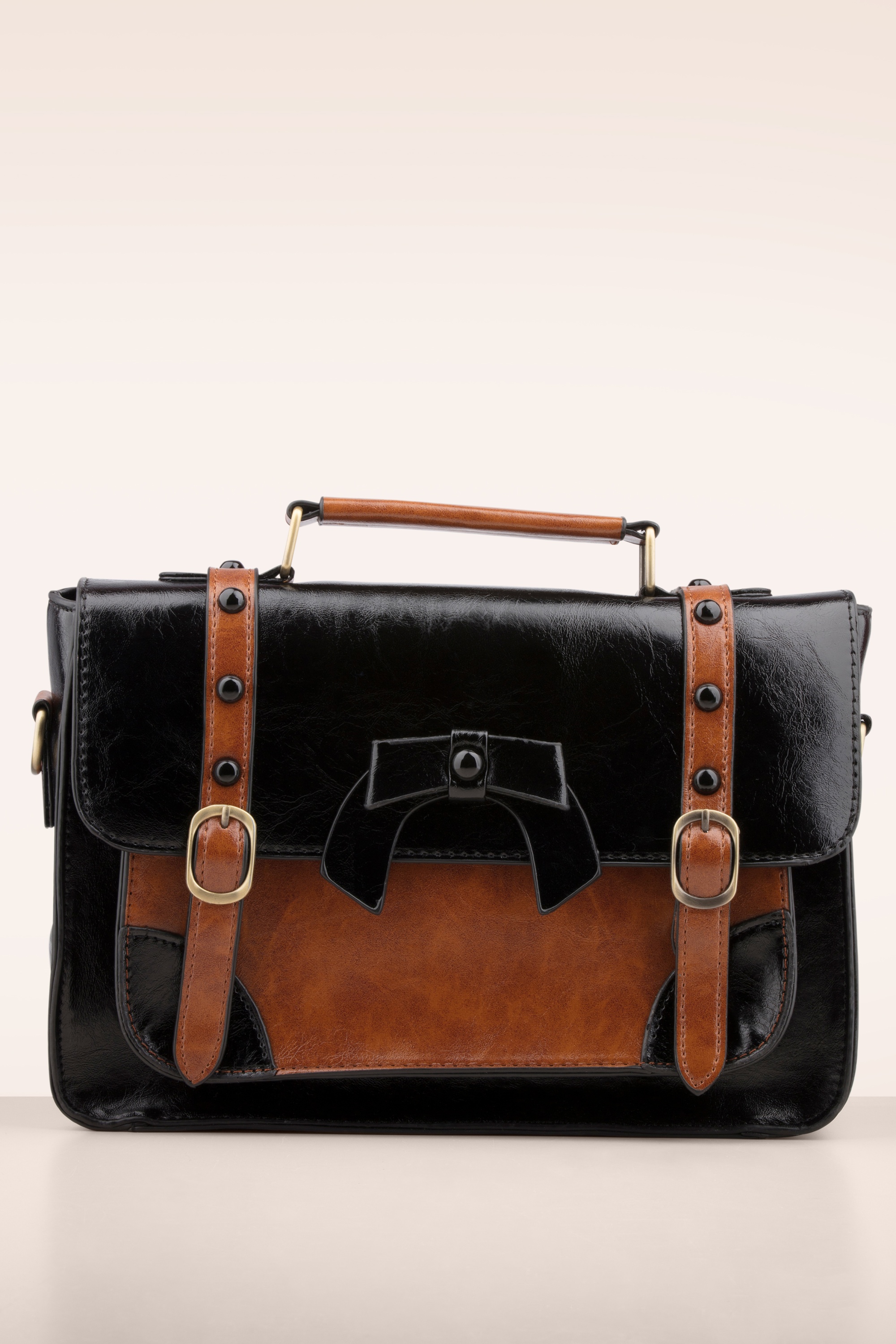 Banned Retro - Buckled and Bowed Messenger handtas in zwart