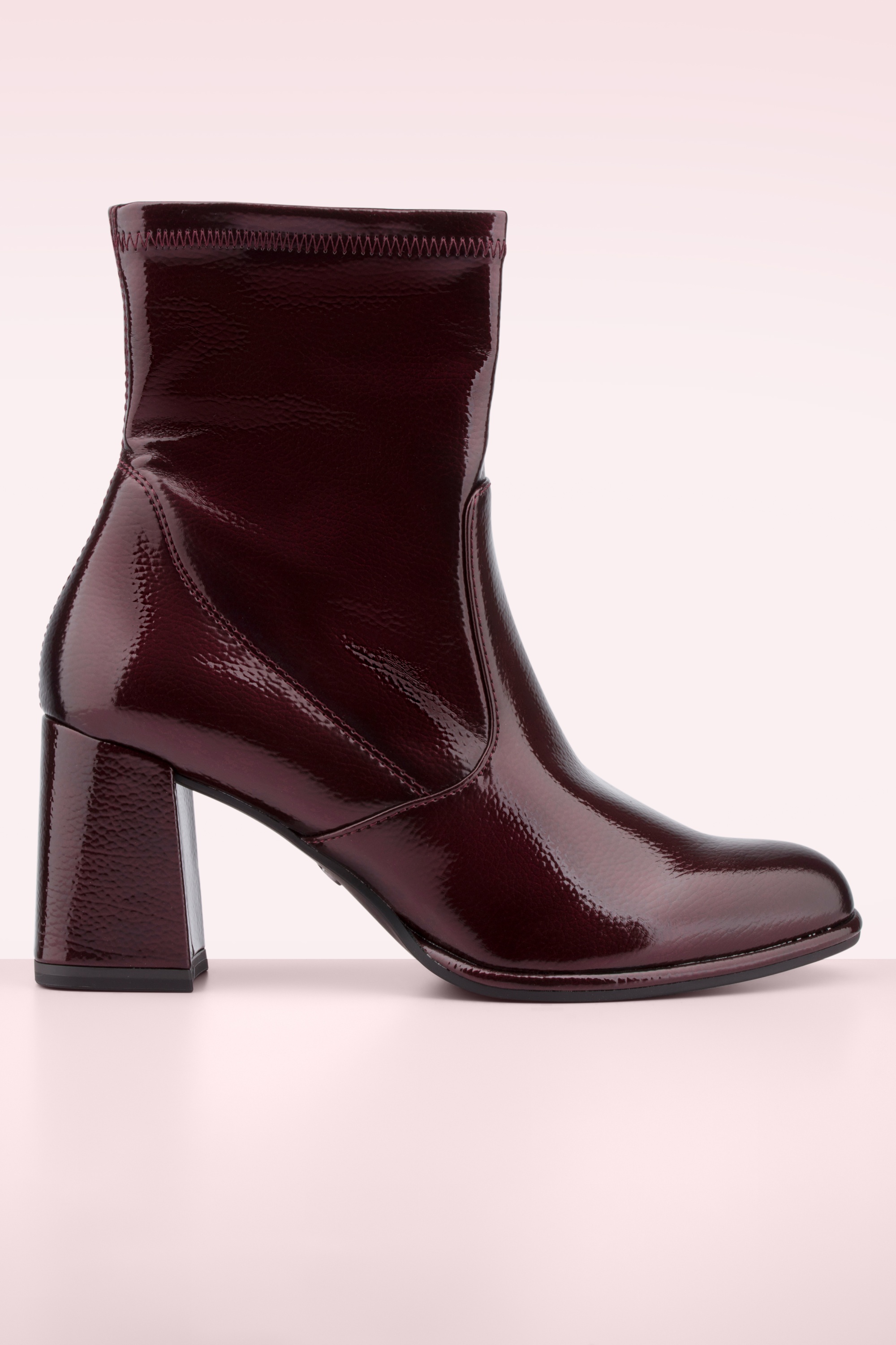 Tamaris - Piper Patent Block Heel enkellaarsjes in wijnrood