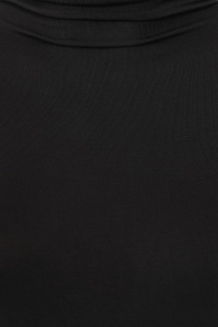 Surkana - Teagan bamboo top met col in zwart 2