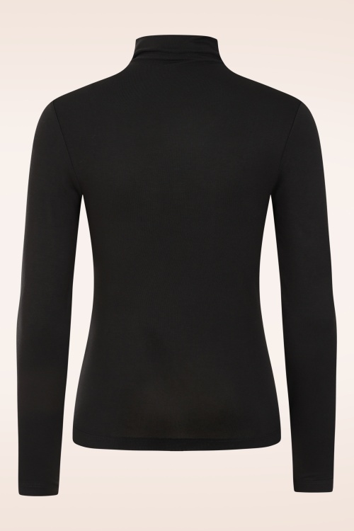 Surkana - Teagan bamboo top met col in zwart 3