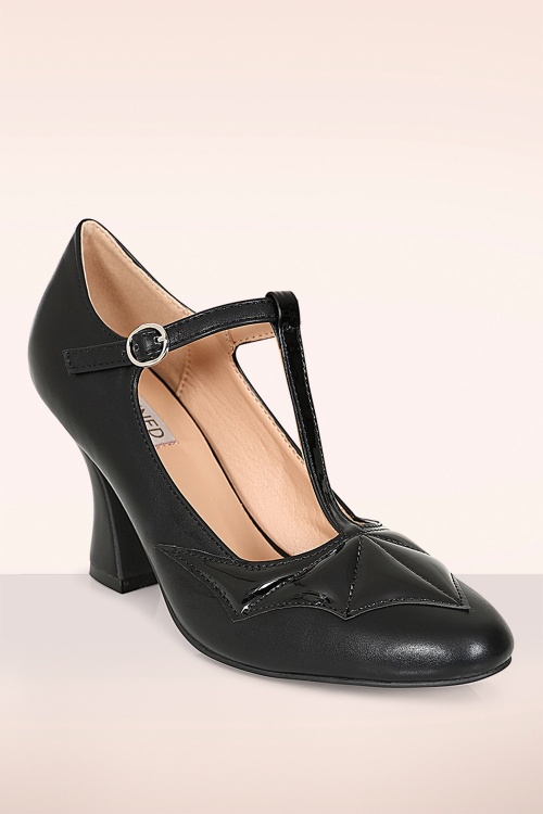 Banned Retro - Elvira T-Strap pumps in zwart 3