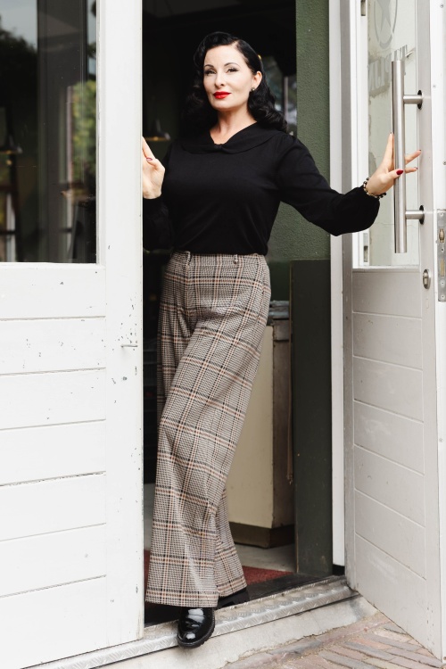 Surkana - Alba Checkered pantalon in ecru en zwart