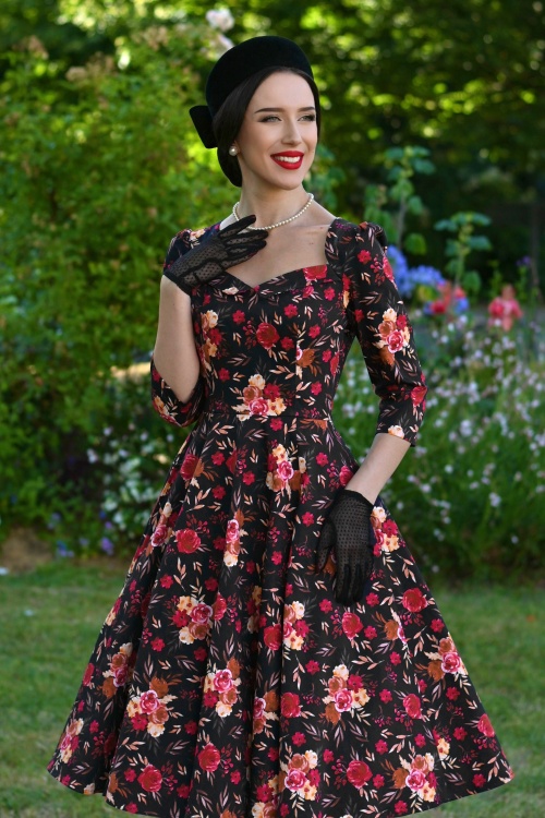 Hearts & Roses - Autumn Blooms swing jurk in zwart en multi 4