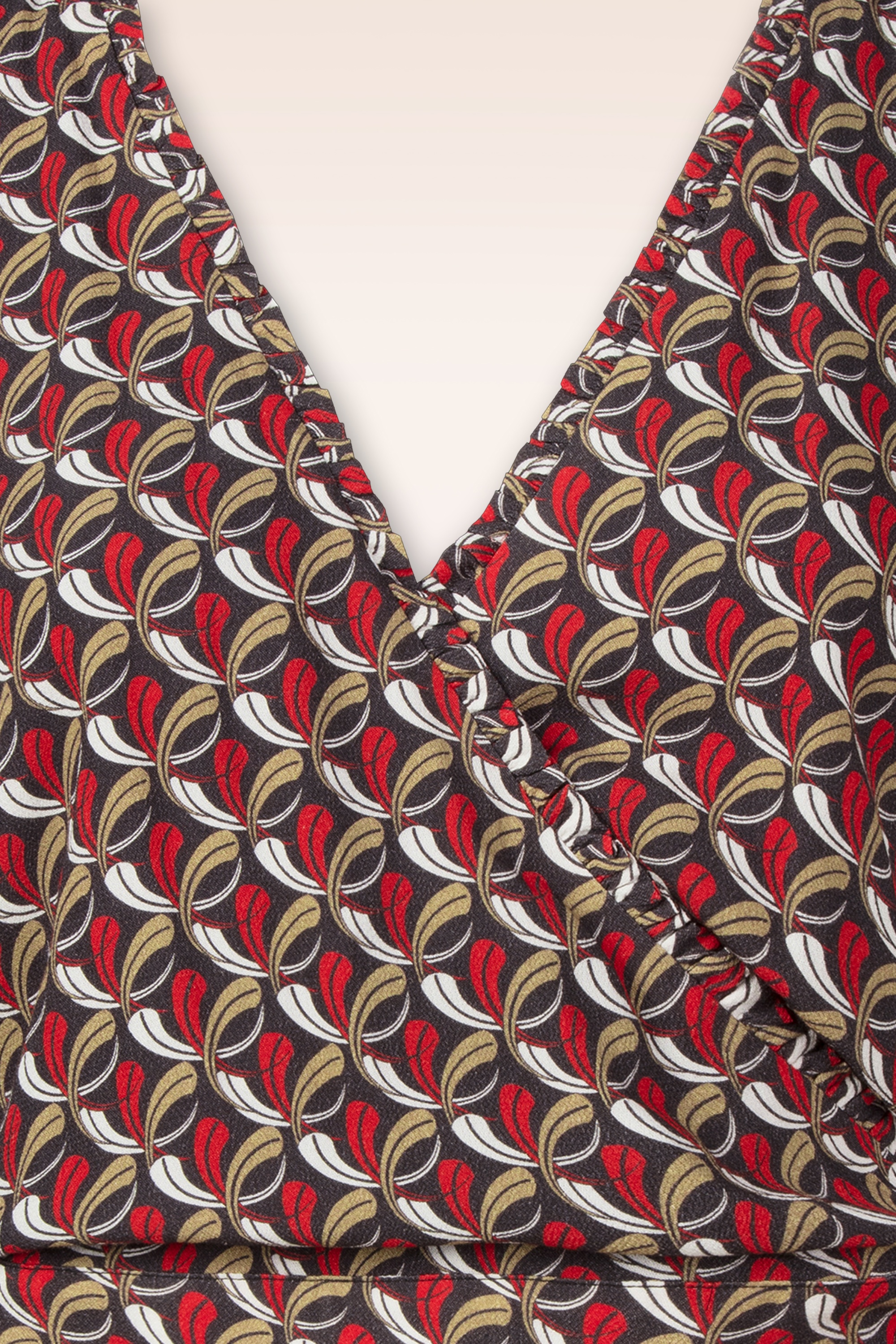 Topvintage Boutique Collection - Topvintage exclusive ~ Jennifer Printed wikkeltop in faded zwart 3