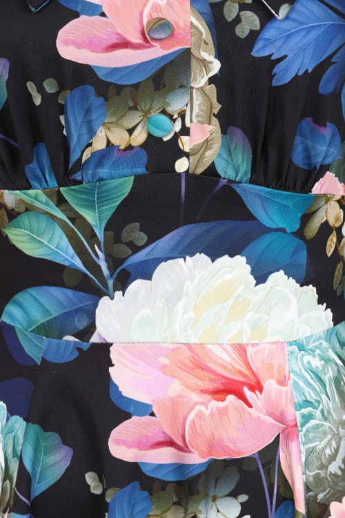 Hearts & Roses - Topvintage Exclusive ~ Garden Whispers swing jurk in zwart en multi  2