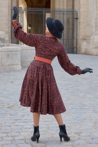 Miss Candyfloss - Thais Amber linnen swing jurk in marineblauw en baksteenrood 2