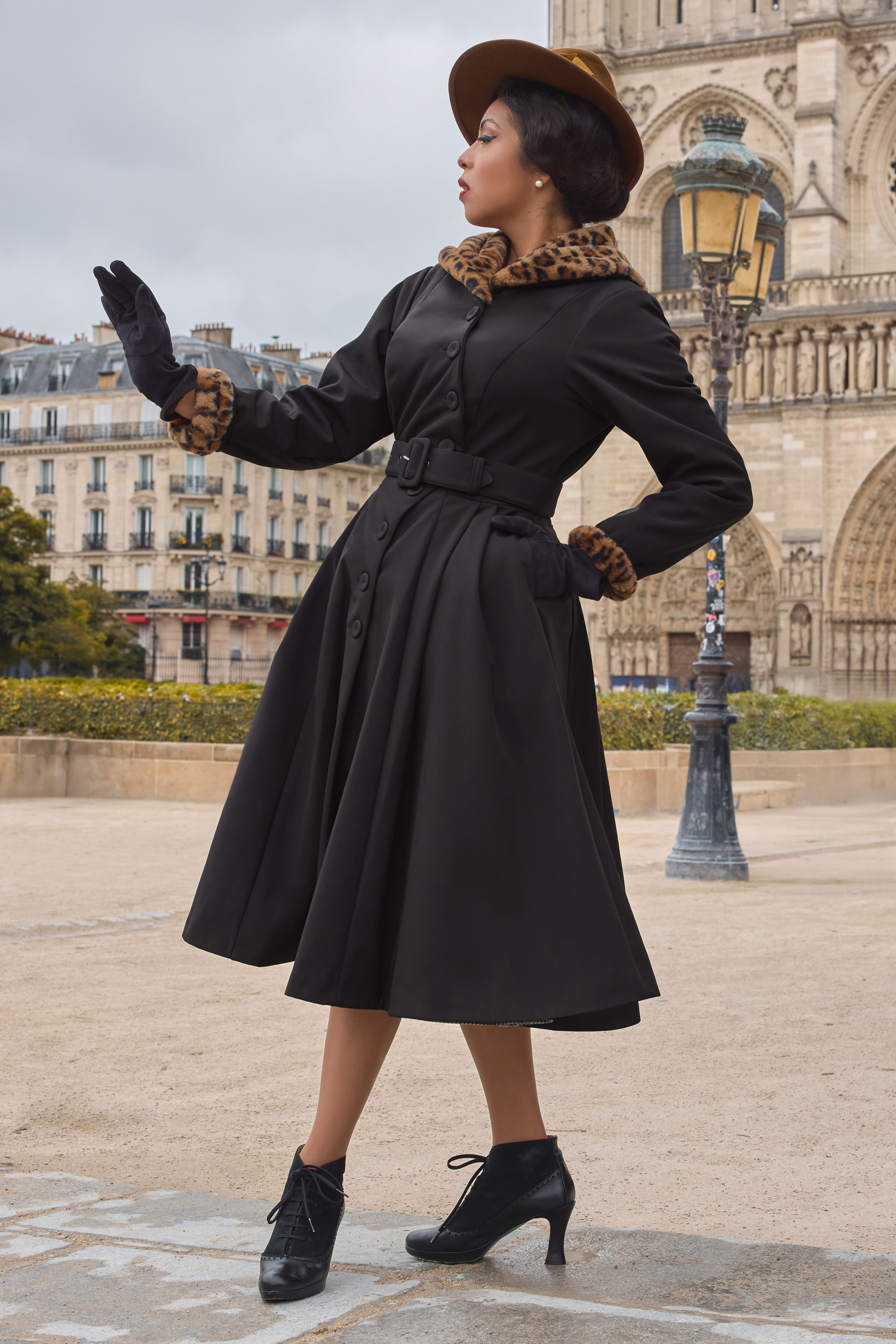 Miss Candyfloss - Loree Lou Leopard waterafstotende jas in zwart 2