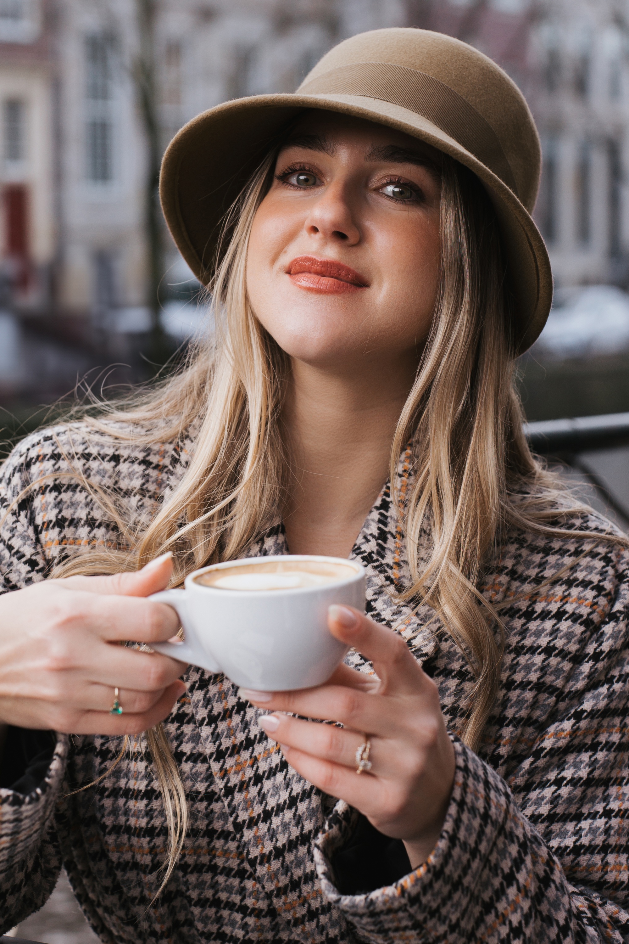 Bronté - Catharina Cloche hoed in beverbruin 3