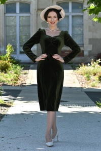 Hearts & Roses - Carmen Velvet Wiggle jurk in donkergroen