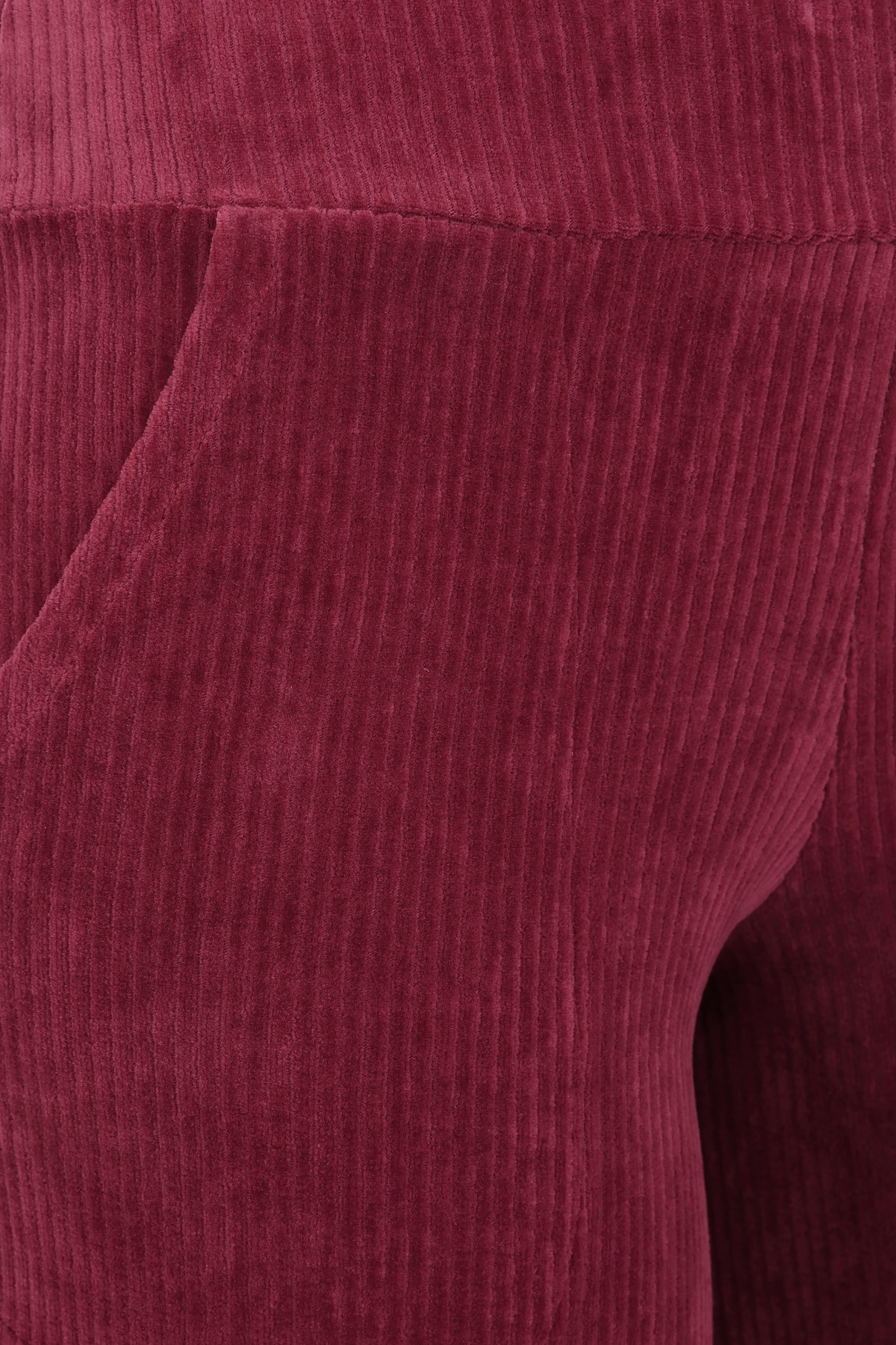 Blutsgeschwister - Jolly Marleen corduroy culotte in Fine Needle Red 2