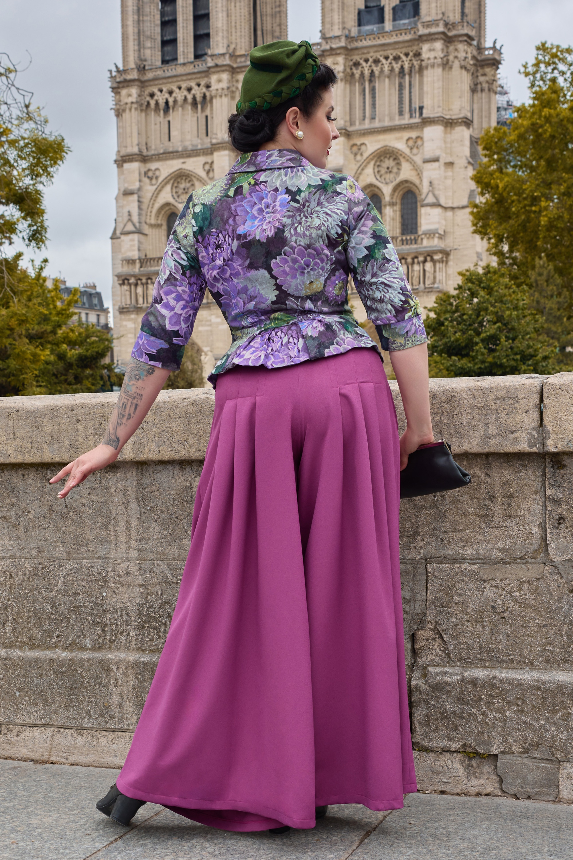 Miss Candyfloss - Riley Violette palazzo trousers in paarsroze 3