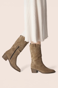 Tamaris - Hailey Suede Western boots in tabakbruin 3