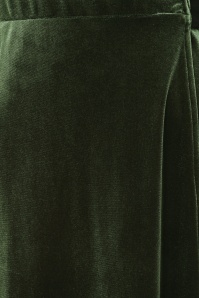 Very Cherry - Dalida fluwelen wikkeljurk in olijfgroen 2