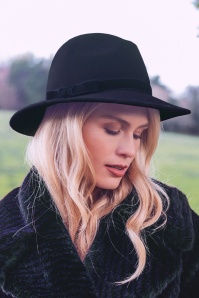 Amici - Serena Fedora hoed van wol in donker navyblauw
