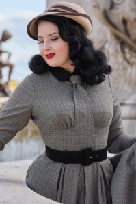 Miss Candyfloss - Manel Abalone Tie swing jurk in zwart en grijs 2