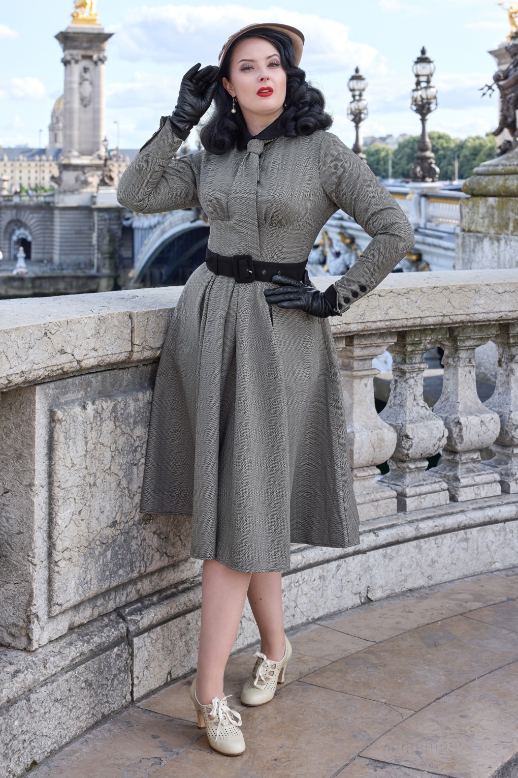 Robe Vintage 60/70 Marque Sweet Miss Taille S - Occasion Très Bon état, Coton/lin, Style Fourreau Midi