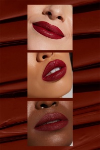 Bésame Cosmetics - Classic Colour lippenstift in bloedrood 2
