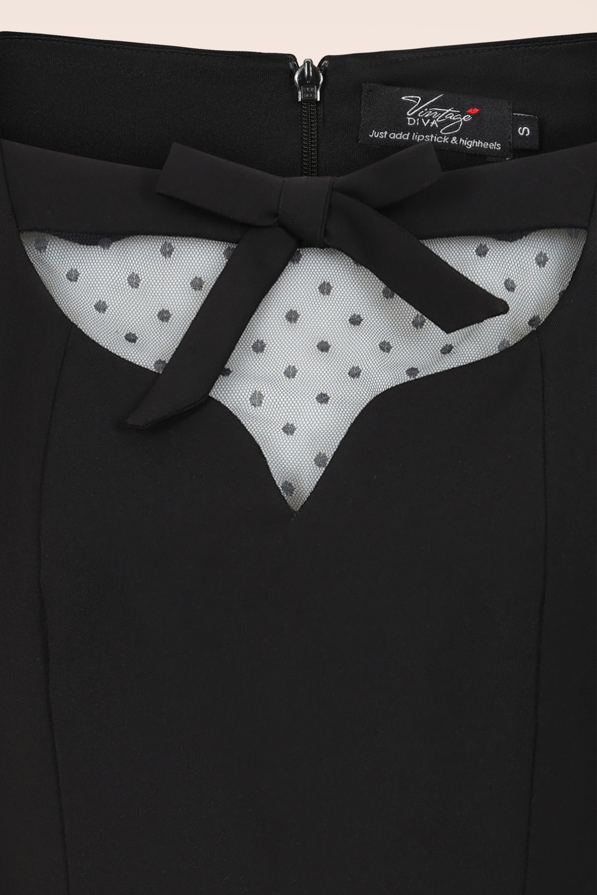 Vintage Diva  - Ferocity pencil jurk in zwart 3