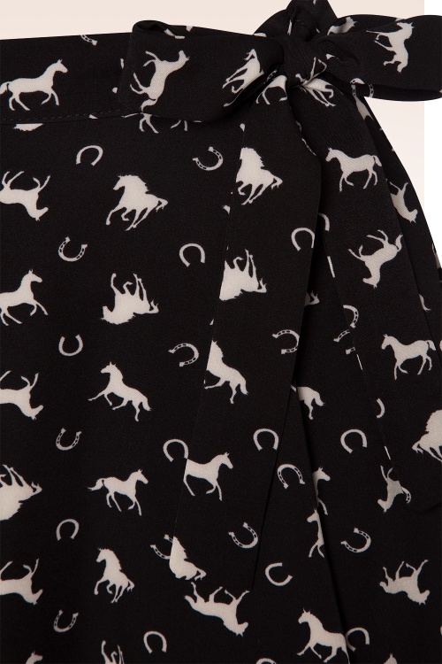 Banned Retro - Wild Horses wikkelrok in zwart 2