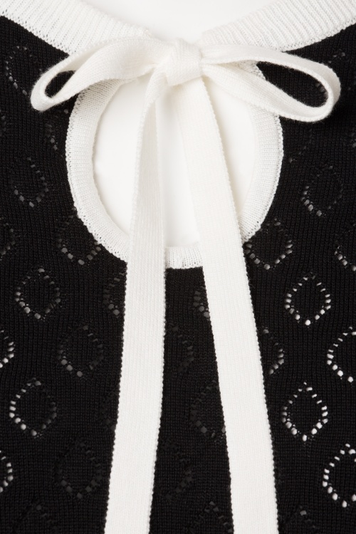 Banned Retro - First Love gebreide top in zwart 3