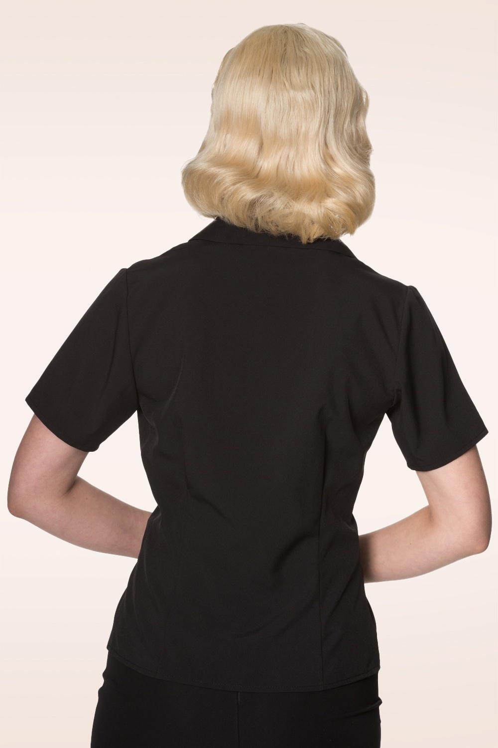 Banned Retro - Roselle Blouse in zwart 2