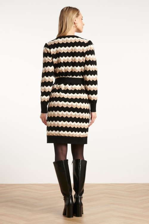 Smashed Lemon - Joanne gebreide jurk in zwart en zand 5