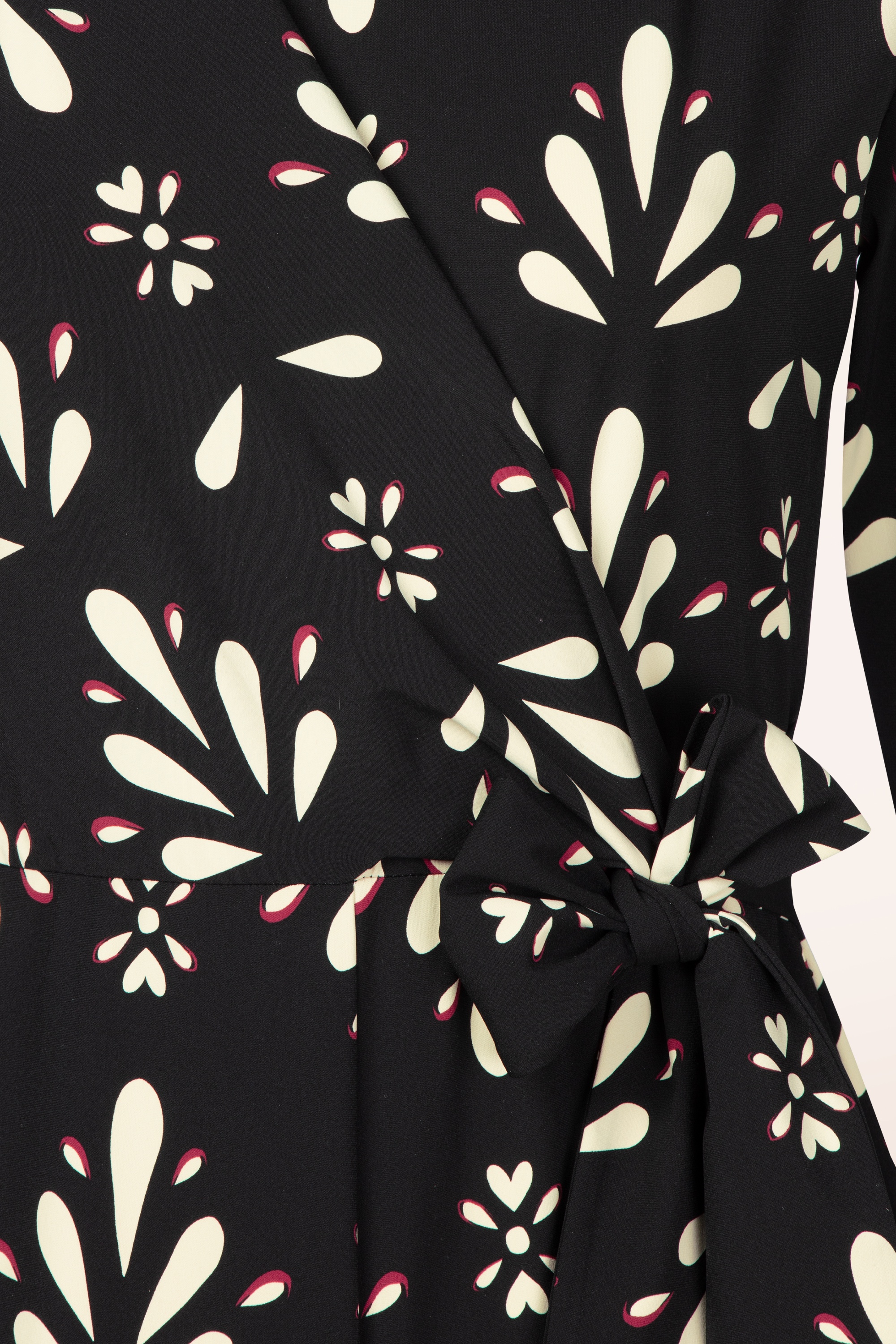 Smashed Lemon - Belinda jumpsuit in zwart en gebroken wit 3