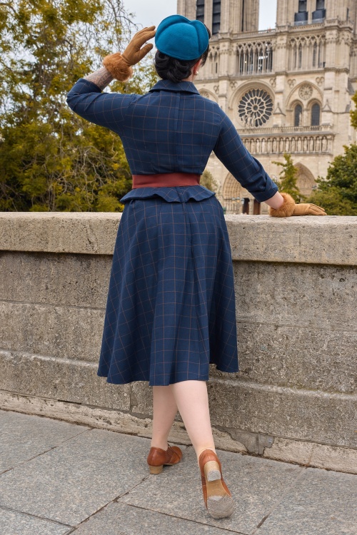 Miss Candyfloss - Maissa Lee swing jurk in marineblauw en Sienna 2