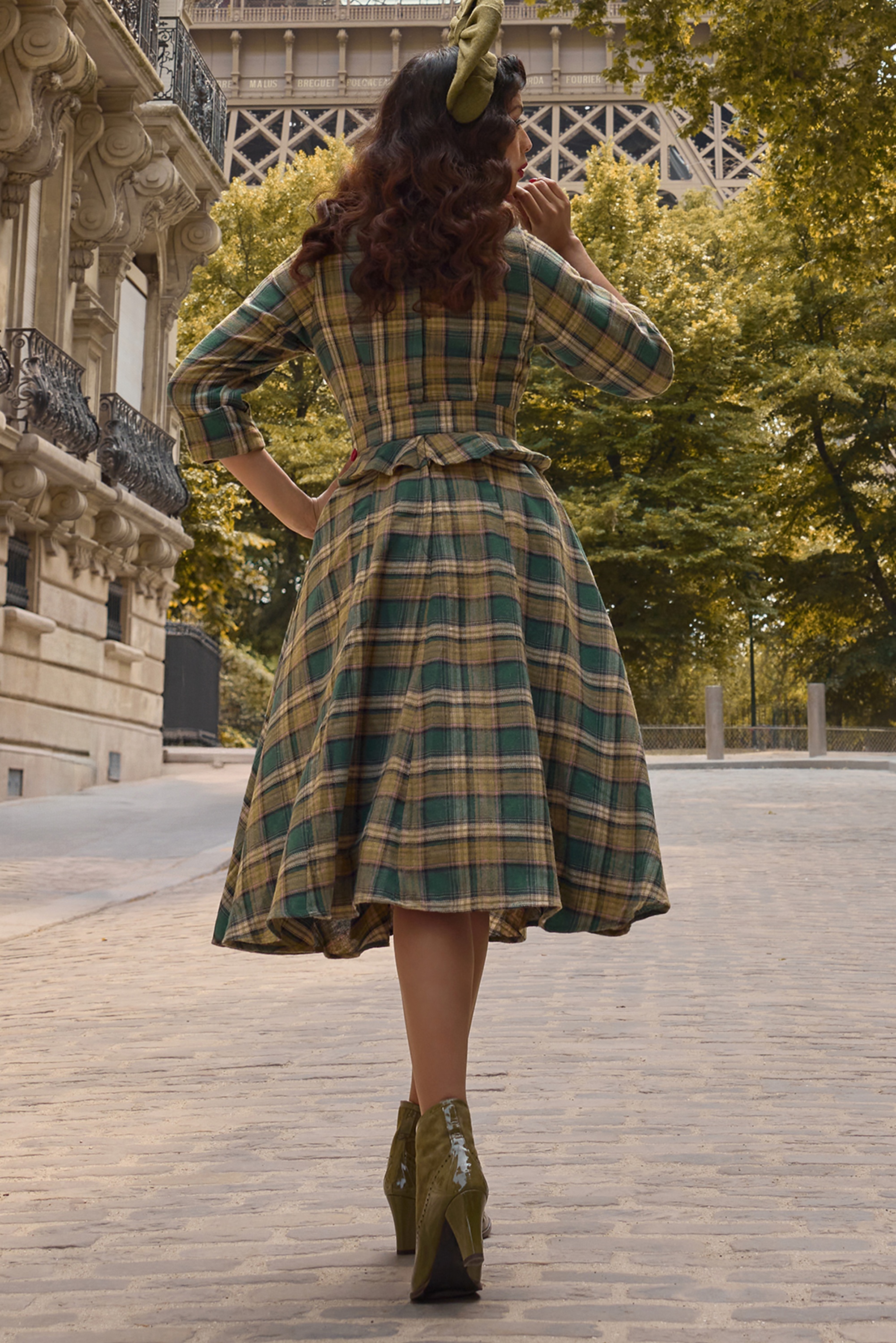 Miss Candyfloss - Helioise Gia tartan swing jurk in groen 2
