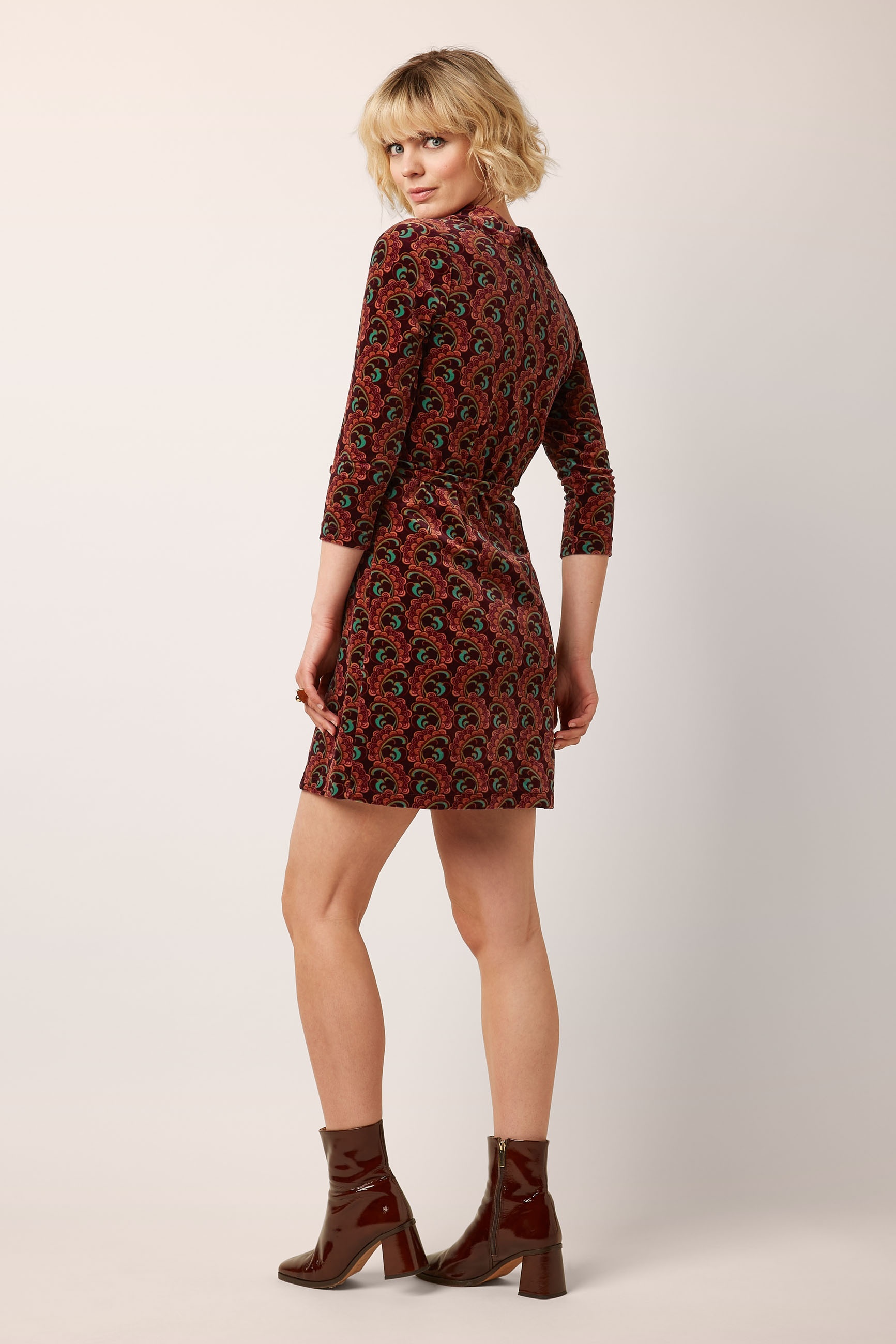 King Louie - Dita Winkle jurk in porto rood 4