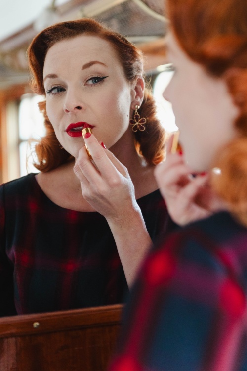 Banned Retro - Diana geruite swing jurk in rood en blauw 4