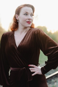 Vintage Chic for Topvintage - Topvintage exclusive ~ Melina Velvet jumpsuit in chocolade bruin 2