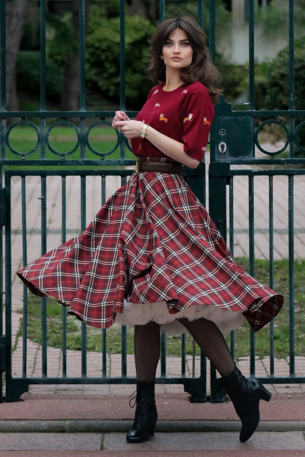 283708-Banned-43120-Swingskirt