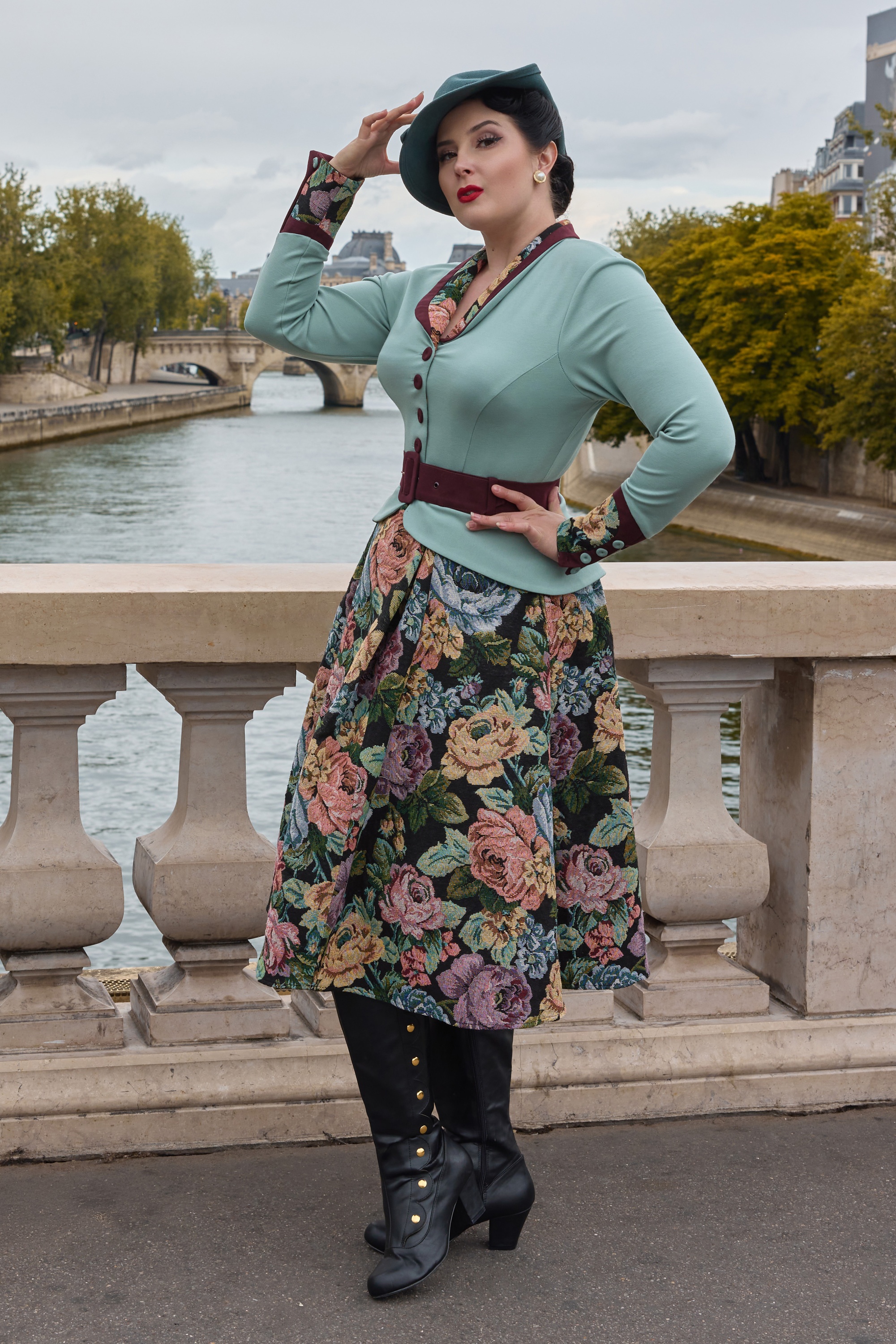 Miss Candyfloss - Zelie Minty Floral swing jurk in mint 2