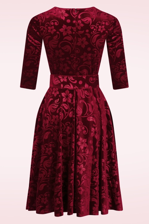 Topvintage Boutique Collection - Topvintage exclusive ~ Darlene Velvet swing jurk in wijnrood 4