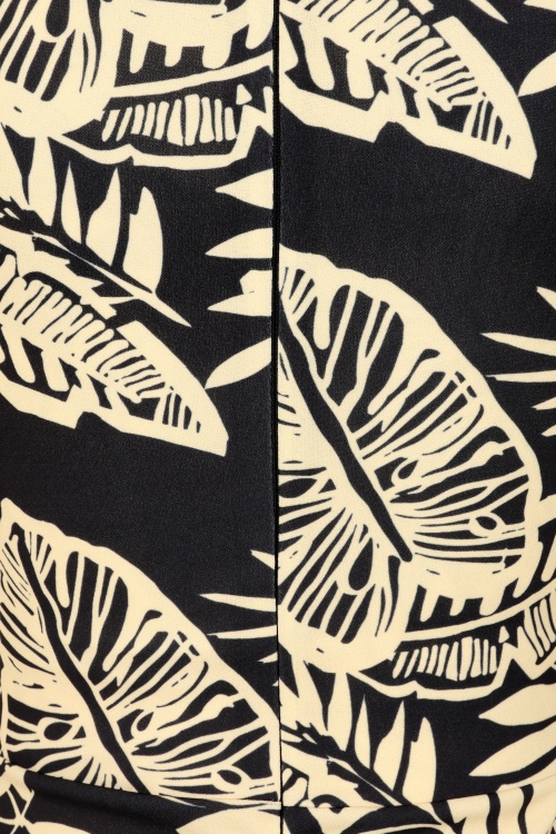 Vintage Chic for Topvintage - Topvintage exclusive ~ Tori Tropical Leaves jumpsuit in zwart 4