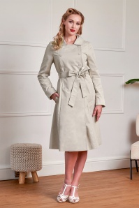 Banned Retro - Anita trenchcoat in beige 