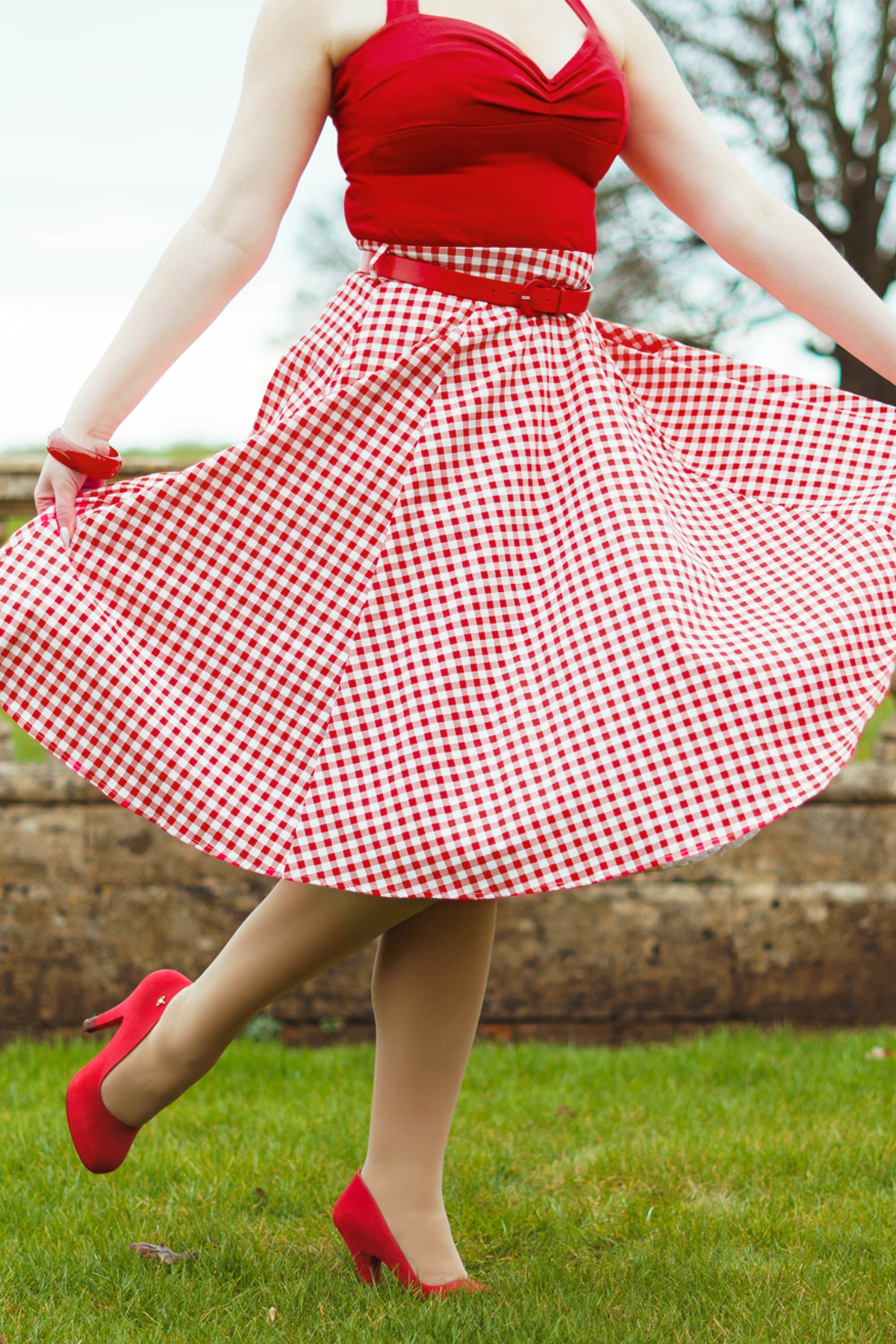 Hearts & Roses - Daisy Gingham swing rok in rood en wit 2