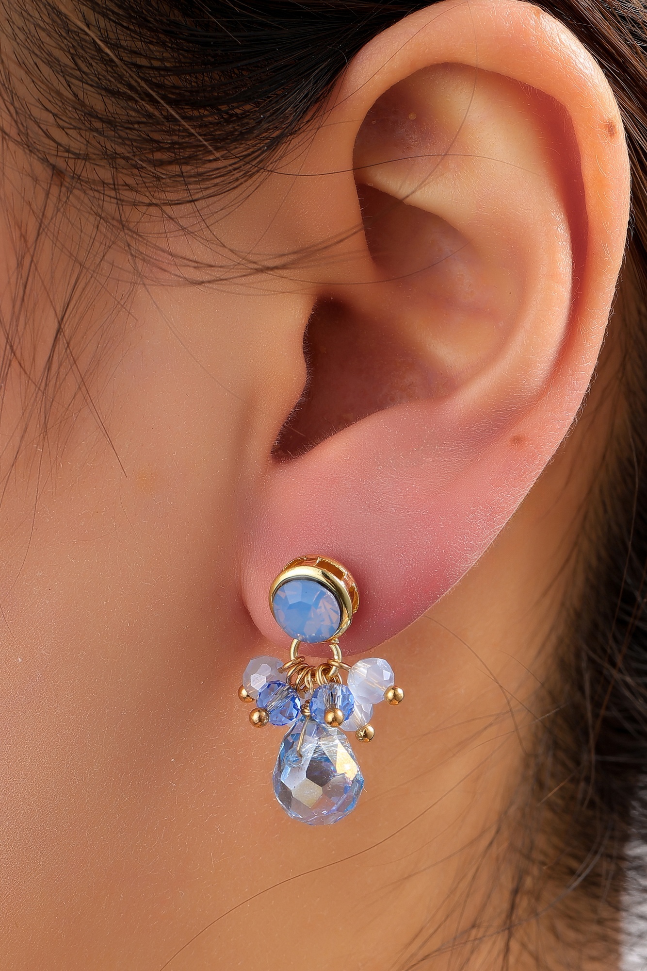 Day&Eve by Go Dutch Label - Bliss Beads oorbellen in aqua blauw