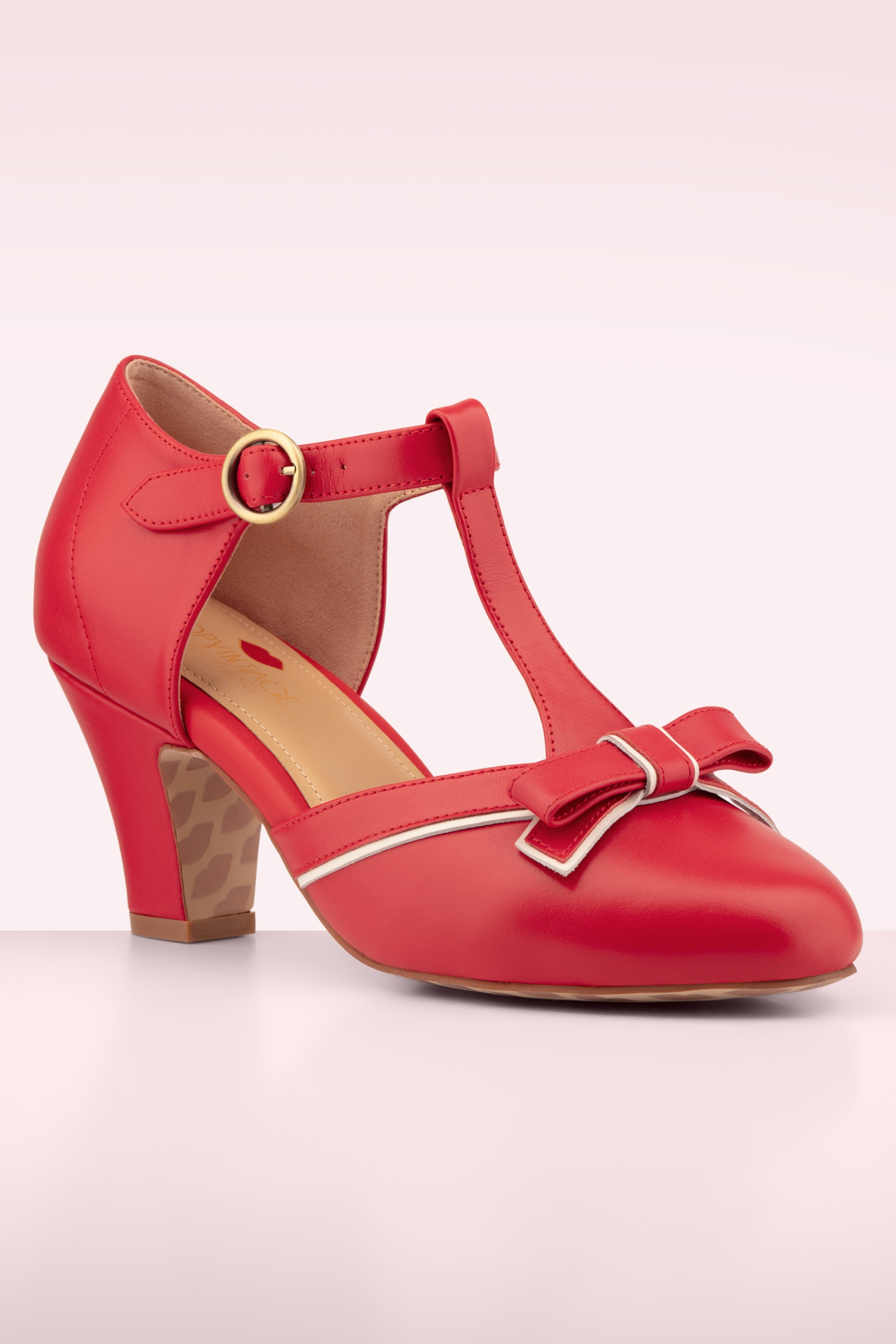 Lola Ramona ♥ Topvintage - Ava Dollhouse pumps in rood 4