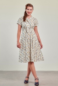 Banned Retro - Shirley Seaside swing jurk in crème 